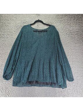 Lane Bryant Top Women’s Size 22/24 Green Leopard Print Long Sleeve Flowy Blouse